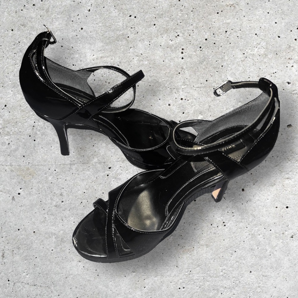 White House Black Market Black heels